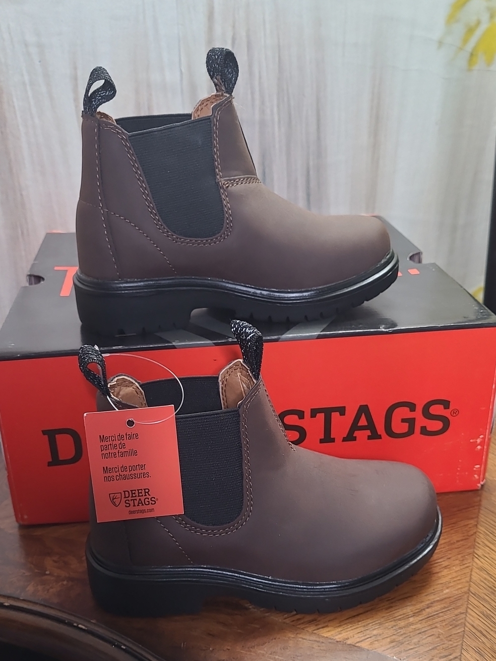 New in box! Deer Stags Brock Jr Kids Toddler 9 Brown Chukka Pull On Ankle Boots